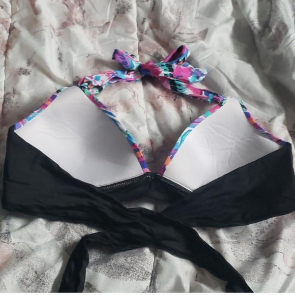 a.n.a. 14 New With Out Tags Multicolor Bikini Top Swim Ajustable Tie Boho - Picture 5 of 6